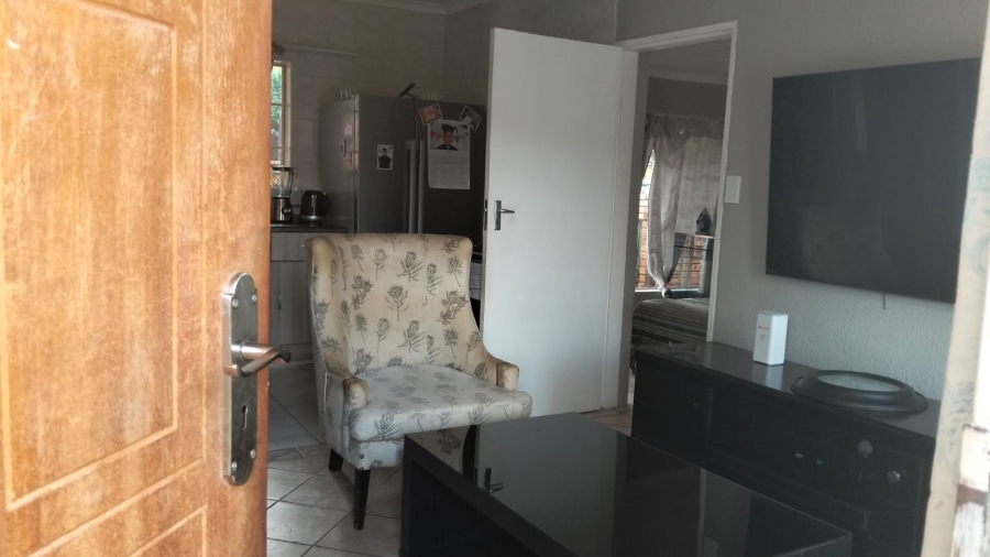 2 Bedroom Property for Sale in Safari Gardens North West